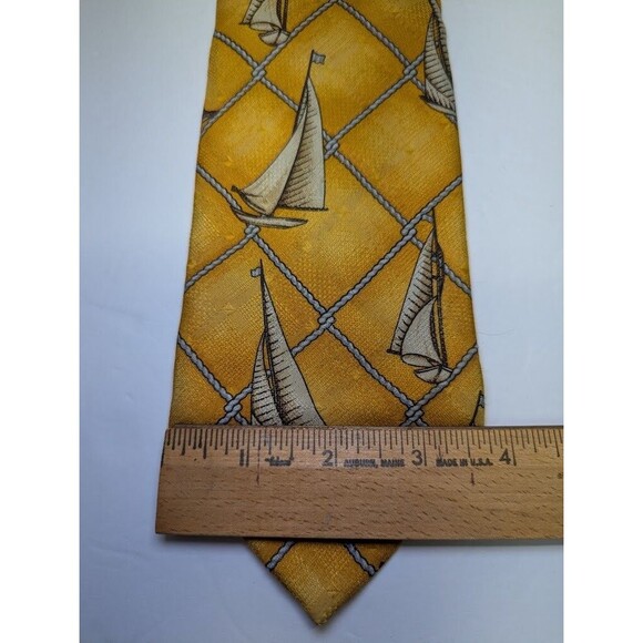 ERMENEGILDO ZEGNA Men's Silk Necktie ITALY Luxury Geometric Pattern 3.75" Wide - Picture 2 of 7